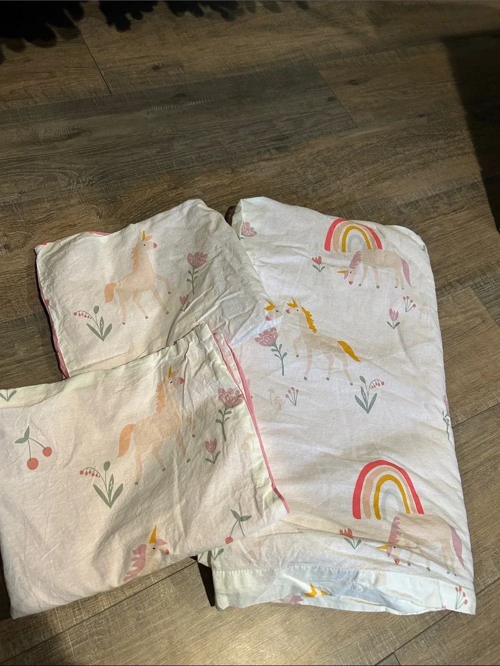 Pillowfort Full/Queen Unicorn Duvet Cover & Shams